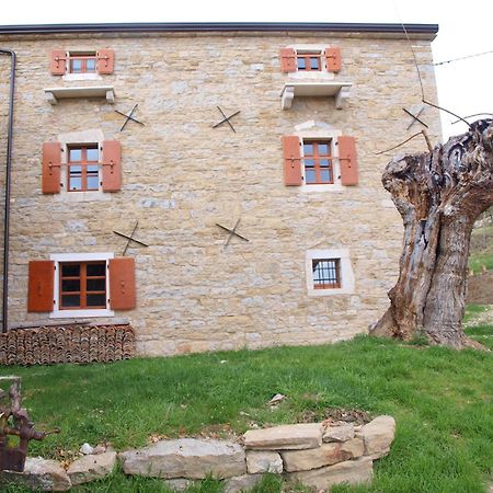 Al Merlo Olivo, Rural Istrian House Buje Exterior photo